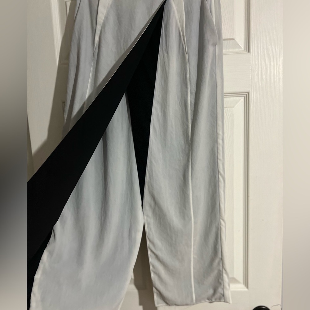 O’2nd light grayish pants - Picture 5 of 6